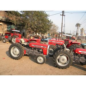 Tractor Massey Ferguson asequible MF 260 2WD 60 HP con sistema de frenado mecánico de bajo mantenimiento para agricultores nigerianos - Product Image 4