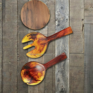 Juego de Servidor de Ensalada de Resina Ecológica Multicolor con Diseño de Tortuga, con Cuchara y Tenedor, 3*7 Pulgadas, Diseño de Remolino de Resina Epoxi - Product Image 1