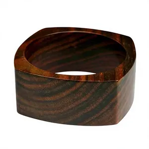 Brazalete de Madera Natural Hecho a Mano, Clásico y Étnico para Mujer, Joyería de Moda para Fiesta, Accesorio Ligero de Madera, Regalo - Product Image 1