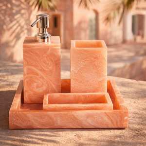 Juego de organizadores de baño de resina Umber de 4 piezas: dispensador de jabón con diseño de concha, soporte para cepillos de dientes, jabonera y plato para tocador. Accesorios de baño. - Product Image 4