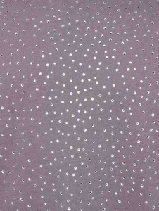 Style sans effort avec ce t-shirt tendance orné de strass, confortable et scintillant. - Product Image 5