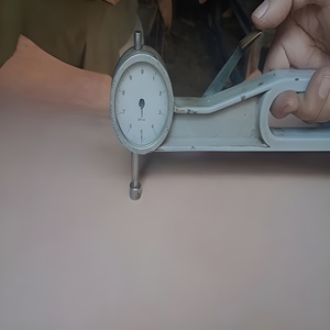 Cuir de buffle pleine fleur de qualité supérieure, tanné végétal, 5 mm d'épaisseur, tempérament dur, pour semelles de chaussures et sacs, taille moyenne 7 à 8 pieds carrés par pièce - Product Image 5