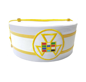 Gorra de Capítulo Blanca con Emblema Bordado Multicolor, Hecha a Medida, Bordado Personalizado del Antiguo Sacerdote del Arco Real del Capítulo - Product Image 1