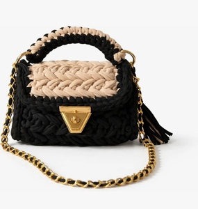 Elegante Bolso de Hombro de Ganchillo para Mujer, 100% Hecho a Mano, con Asa Superior Ideal para Viajes y Correa de Cadena Desmontable - Product Image 5