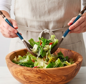 Ensemble de couverts de mariage en bois brun foncé avec manche élégant en résine, parfait pour les occasions spéciales, les mariages et la vaisselle. - Product Image 6