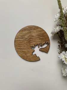 Posavasos de Madera Grabado con Diseño de Animales, Resistente al Calor, Ecológico, Moderno, para Tazas, Vasos y Accesorios de Mesa, por UO - Product Image 6