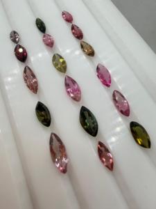 Lot en gros de pierres précieuses naturelles de qualité supérieure, multi-tourmalines, taille marquise 11x4-7x4mm, polies, multicolores, avec jeu de couleurs/effet de feu, pour bijoux - Product Image 4