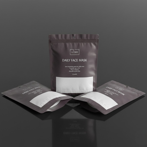 Sac à fermeture éclair conçu pour un emballage sécurisé des produits, doté d'une fermeture refermable fiable et d'une structure en matériau durable - Product Image 1