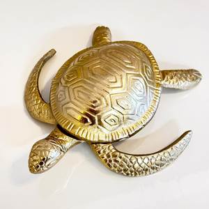 Centre de table en métal de qualité supérieure en forme de tortue pour une présentation artistique d'intérieur et une mise en valeur décorative des meubles - Product Image 6