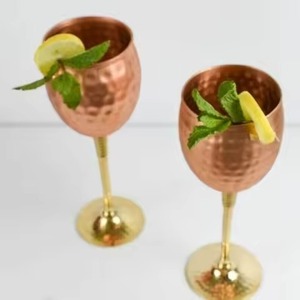 Gobelet à vin en acier inoxydable de qualité supérieure, durable, réutilisable, élégant, avec pied, pour les fêtes - Product Image 3