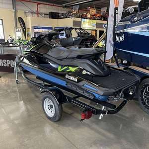 NEUHEIT FÜR 2025: Yamaha <span class=keywords><strong>VX</strong></span> Deluxe Waverunners JetSkis – Sofort lieferbar - Product Image 1