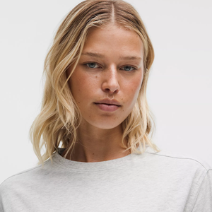 T-shirts à manches longues personnalisés en gros pour femmes, respirants, décontractés, avec logo, sportifs, 100 % coton, unis et vierges - Product Image 4