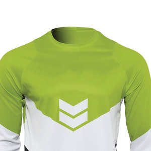 Maillot de cyclisme réfléchissant à séchage rapide unisexe Ensemble de vêtements de sport sur mesure pour adultes Chemises de l'équipe OEM pour hommes - Product Image 3