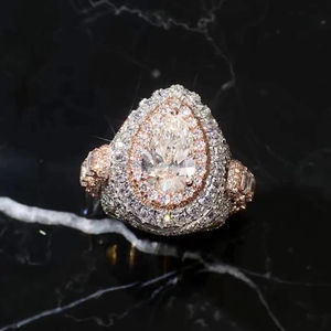 Anillo de hombre de plata de ley 925 con pavé de moissanita, chapado en rodio, diseño geométrico ancho, estilo eternidad, para boda, hip hop o aniversario - Product Image 2