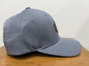 Casquette de baseball structurée à 6 panneaux avec logo en cuir personnalisé pour vêtements décontractés d'extérieur pour adultes, fabriquée en usine au Vietnam - Product Image 2