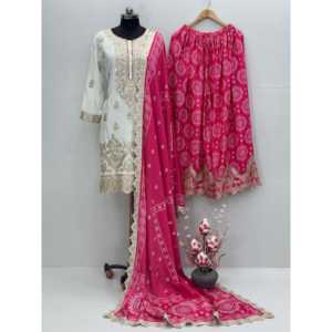 Hermoso conjunto de fiesta de chifón 100% algodón con top y sharara con trabajo artesanal de espejos reales, incluye dupatta. - Product Image 6