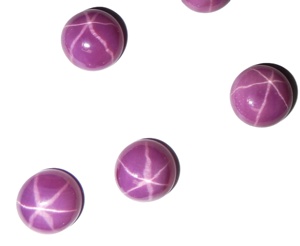 Rubis étoilé rond 11x11 mm 6,5 carats, cabochon poli créé en laboratoire avec effet étoile à 6 branches pour la fabrication de bijoux - Product Image 6