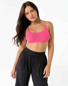 Ensemble de yoga 2 pièces X Custom pour femme : Crop top rose à bretelles en U et pantalon taille haute noir sans manches à jambes larges, respirant et uni - Product Image 4