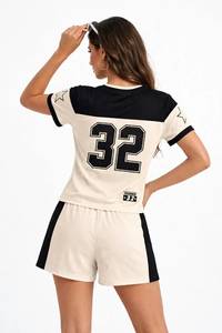 Ensemble short 2 pièces pour femmes, style sportif, color block, imprimé numéro, t-shirt à col rond, tenue d'été décontractée - Product Image 3