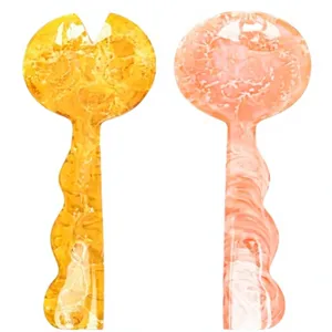 Juego de 2 Cucharas para Servir Ensaladas con Patrón de Resina Rosa Ámbar, Mango Largo, Utensilios Creativos y Novedosos para Servir - Product Image 4