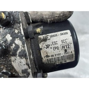 Módulos de Computación y ECUs Usados Equus 589203N300 - Modelo Equus VI 2009-2011 en Excelente Estado - Product Image 4