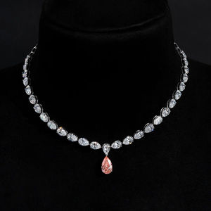 Parure de collier de luxe en argent 925 plaqué or 14K avec moissanite certifiée IGI, pendentif goutte d'eau taille poire, sertissage griffe, bijoux unisexe - Product Image 3