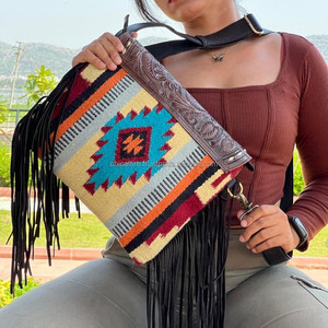 กระเป๋าผ้าอานแอลอีดีสไตล์ตะวันตกใหม่กระเป๋าถือสายหนังเครื่องมือกระเป๋าข้างแอซเท็กสีสันสดใสแกะสลักมือ - Product Image 4