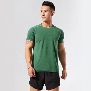 Camiseta Deportiva Personalizada al por Mayor, Ropa Deportiva Masculina para Gimnasio, Ropa Deportiva Activa con Cuello Redondo, Ropa Deportiva Masculina para Gimnasio - Product Image 2