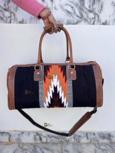 Nouveauté 2026 : Sacs de voyage en cuir véritable style vintage aztèque, motif western, grands sacs de voyage multi-usages - Product Image 4