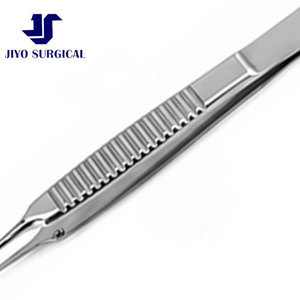Pinzas de Capsulorhexis para Cirugía de Cataratas con Microincisión de Jiyo Surgical Co., Ejes Angulados Finos, Punta de 1.8 mm, Instrumento Quirúrgico - Product Image 2