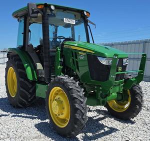 Tractor John Deere 5055E de Alta Calidad, 4x4, Maquinaria Agrícola, Venta Directa de Fábrica a Precio Competitivo - Product Image 1