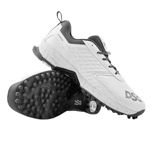 Zapatos de cricket de Interior de alta calidad para hombres Fabricante deportivo original Botas de cricket con plantilla de goma para uso en verano e invierno - Product Image 3