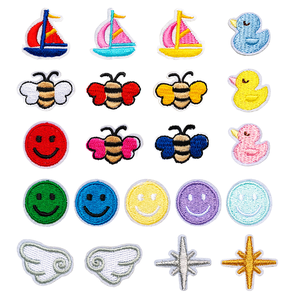 Écussons brodés personnalisés, badges logo sur mesure, thermocollants ou à coudre pour chapeaux, vestes, sacs, vêtements – OEM, ODM, vente en gros, usine, qualité supérieure - Product Image 2