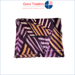 Tamaño personalizado 100% Poliéster Calidad duradera Impresión digital moderna Mantas de lana para cama doble a precio de descuento para compra a granel - Product Image 3