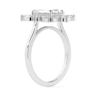 Bague de fiançailles et d'anniversaire pour femme avec halo de moissanite taille émeraude, design charmant - Product Image 4