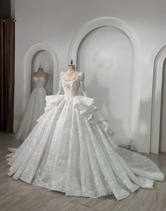 Robe de mariée OEM magnifique en tissu de dentelle unie, style robe de bal, motif floral, pour les vacances, avec traîne, code TNBPno11 TL - Product Image 3