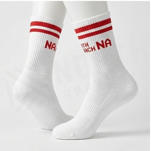 Chaussettes North Approach pour homme, blanches avec rayures rouges, imprimé lettres, en coton respirant, décontractées, pour l'été - Product Image 3