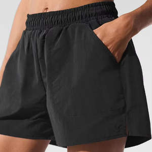 กางเกงขาสั้นผู้ชายสไตล์สตรีท ระบายอากาศได้ดี น้ำหนักเบา ลายเรียบ ผ้าแคนวาสโพลีเอสเตอร์/คอตตอน เป็นมิตรกับสิ่งแวดล้อม เหมาะสำหรับการฝึกซ้อม - Product Image 5
