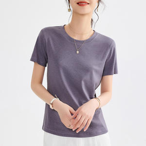 Camiseta Deportiva Personalizada para Mujer, Cuello Redondo, Corte Regular, Alta Calidad, Transpirable, Lisa, con Apliques y Botones, de Algodón Orgánico - Product Image 3