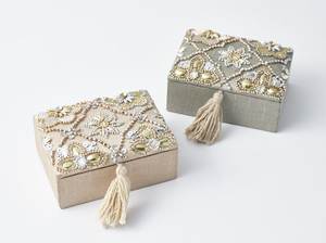 Antique Black Embroidered Floral Jewelry Box Square Shape Lid Closure - Product Image 6