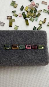 Tourmaline naturelle multicolore 10x3-5x3MM 41 carats Lot Coupe Baguette Pierre extraite de mine africaine Effet de couleur sans trou ZEHRA GEM - Product Image 6