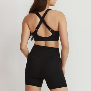 Soutien-gorge de sport pour femme en promotion – Haute qualité, extensible dans 4 directions, respirant, écologique, élasticité moyenne, XS personnalisable à l'avant - Product Image 2