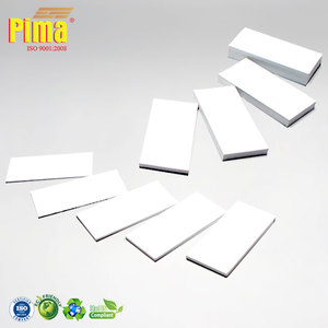 Panneau en mousse PVC WPC de 15 mm d'épaisseur, densité de 0,6 g/cm3, pour une utilisation durable dans la décoration de cuisine, de chambre et dans les salles de bain préfabriquées - Product Image 1