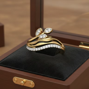 แหวนดีไซน์ใหม่ลายใบไม้สีทองประดับเพชร CZ ระยิบระยับ เหมาะสำหรับงานปาร์ตี้และงานแต่งงาน - Product Image 5