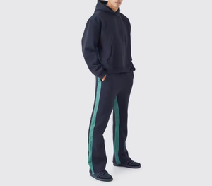 Conjunto de Sudadera con Capucha y Pantalones Deportivos Casuales para Hombre – Chándal Ajustado Estilo Urbano con Franja Lateral en Contraste - Product Image 5