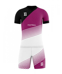 Conjunto de Uniforme de Fútbol Personalizado Unisex de Manga Corta con Estampado Sublimado, Transpirable, Antibacterial, Anti-UV y de Secado Rápido - Product Image 5