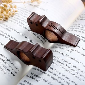 Support de livre en bois personnalisé pour le pouce, lecteur de livre à une main, porte-page, accessoire de lecture en bois fait main, vente en gros - Product Image 2