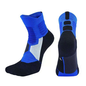 OEM Designed Men's & Women's High Quality Quick Dry Sports <b>Socks</b> <b>Breathable</b> Moisture-Wicking and Comfortable Crew <b>Socks</b> - Product Image 1