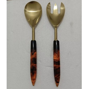 ชุดอุปกรณ์เสิร์ฟสลัด 2 ชิ้น สีทองเงา ช้อนสลัดด้ามยาว ดีไซน์ทันสมัย ผลิตภัณฑ์ทำมือ อุปกรณ์ครัว ช้อนเสิร์ฟ - Product Image 6