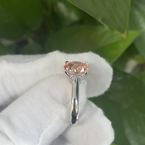 Anillo Clásico de Oro Blanco de 9k, 10k, 14k y 18k con Diamante Cultivado en Laboratorio de Corte Brillante Redondo Color D, Perforación Láser, Diamantes Laterales, Anillo de Compromiso para Mujer - Product Image 3